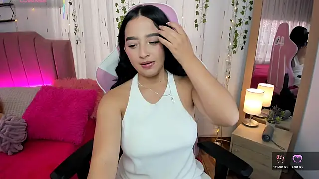 Aurora duval online show from December 4, 2025, 8:08 pm