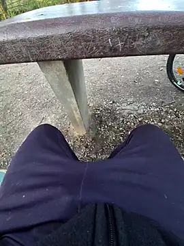 6incheswannacum online show from April 21, 2026, 6:03 pm