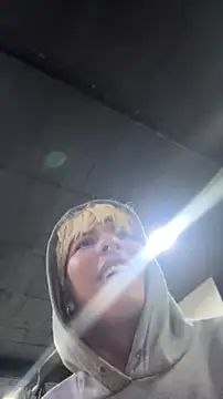 OliIverr22 online show from November 3, 2025, 12:09 pm