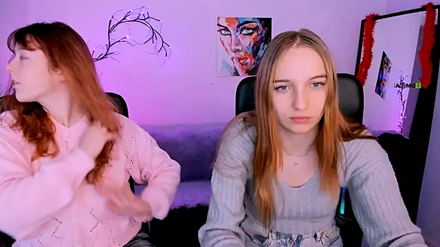 Snapshot of lola_sun12 chatting on November 23, 2025, 10:14 am lola sun12 online show from November 23, 2025, 10:14 am