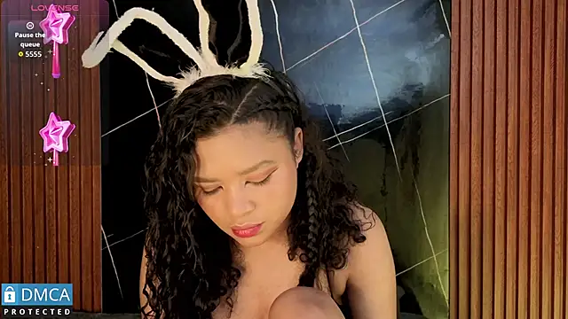 Snapshot of leidy_morales_ chatting on November 20, 2025, 11:00 am leidy morales online show from November 20, 2025, 11:00 am