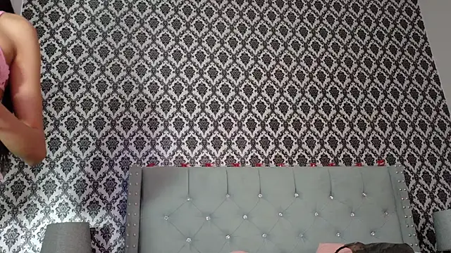 Snapshot of AlliisonRae chatting on September 12, 2025, 5:02 pm AlliisonRae online show from September 12, 2025, 5:02 pm