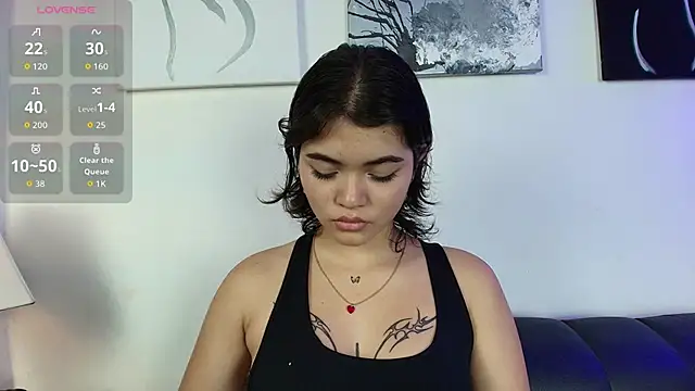 Snapshot of Zoe_wang chatting on November 10, 2025, 1:49 pm Zoe wang online show from November 10, 2025, 1:49 pm