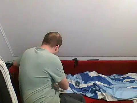 Snapshot of Liznat01 chatting on November 6, 2025, 4:22 pm Liznat01 online show from November 6, 2025, 4:22 pm