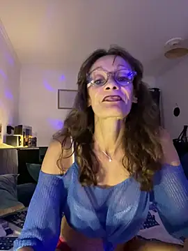 Snapshot of Chris06d22@xh chatting on July 13, 2026, 9:03 pm Chris06d22xh online show from July 13, 2026, 9:03 pm