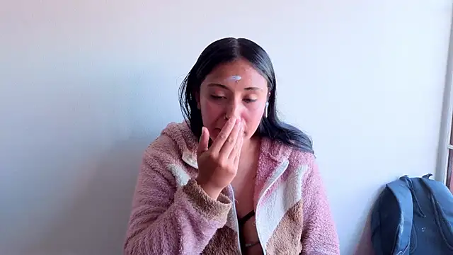 EmilyGala online show from November 19, 2025, 7:47 pm