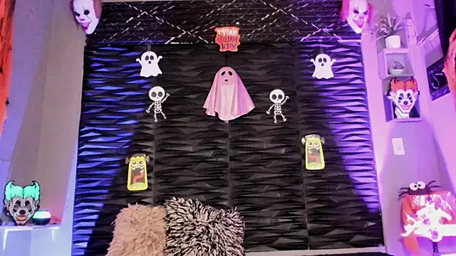 Snapshot of lu_styles_ chatting on October 4, 2025, 12:23 am lu styles  online show from October 4, 2025, 12:23 am