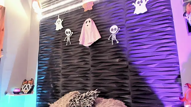 Snapshot of lu_styles_ chatting on October 9, 2025, 5:46 pm lu styles  online show from October 9, 2025, 5:46 pm