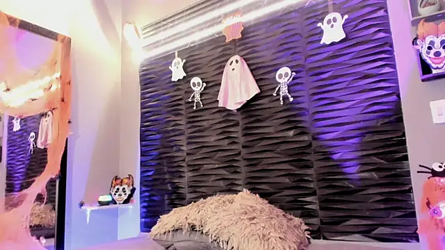 Snapshot of lu_styles_ chatting on October 8, 2025, 9:48 pm lu styles  online show from October 8, 2025, 9:48 pm