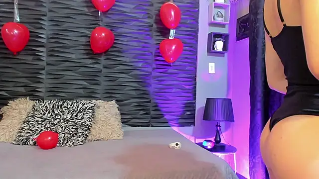 Snapshot of lu_styles_ chatting on September 22, 2025, 10:49 pm lu styles  online show from September 22, 2025, 10:49 pm