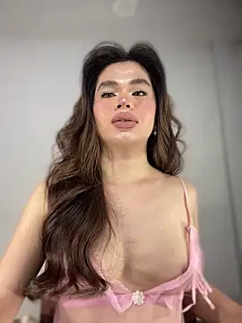 Snapshot of CarleneROSS chatting on February 10, 2026, 8:24 am CarleneROSS online show from February 10, 2026, 8:24 am