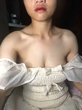 Snapshot of Hana-44 chatting on September 10, 2025, 10:42 pm Hana-44 online show from September 10, 2025, 10:42 pm