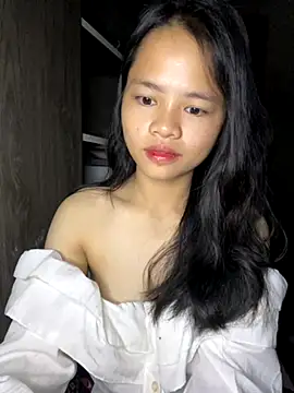 Snapshot of Hana-44 chatting on December 3, 2025, 8:30 pm Hana-44 online show from December 3, 2025, 8:30 pm