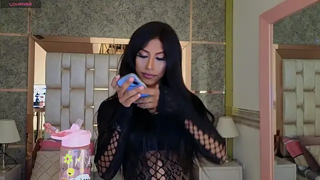 Snapshot of beauty_nina chatting on July 10, 2026, 2:17 pm beauty nina online show from July 10, 2026, 2:17 pm