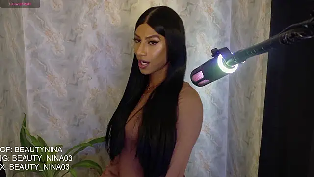 beauty nina online show from March 1, 2026, 3:34 pm