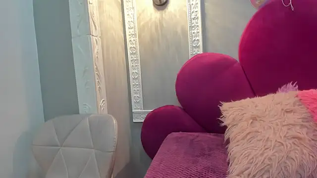 Saammy 17 online show from November 15, 2025, 8:46 pm