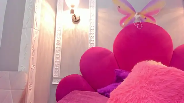 Saammy 17 online show from November 12, 2025, 8:34 pm