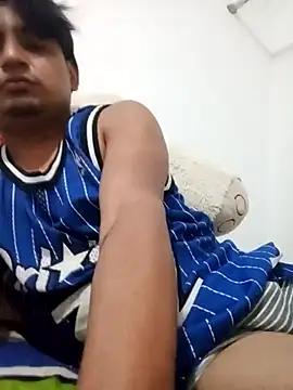 Snapshot of ElBufalo4l chatting on December 2, 2025, 12:22 am ElBufalo4l online show from December 2, 2025, 12:22 am