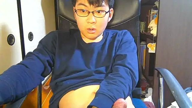 hiromu53 online show from April 1, 2026, 11:44 am