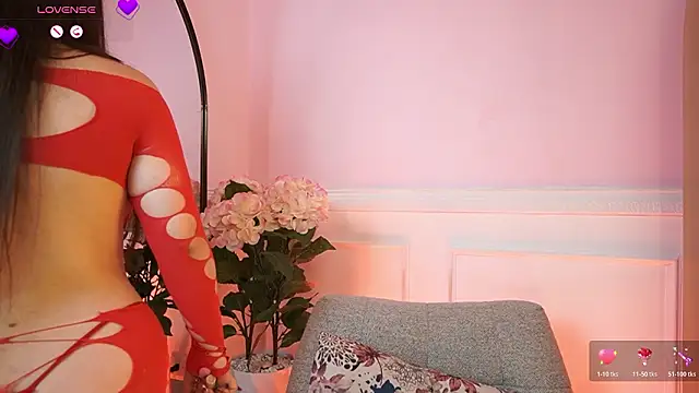 MilaCrave online show from March 19, 2026, 12:16 pm