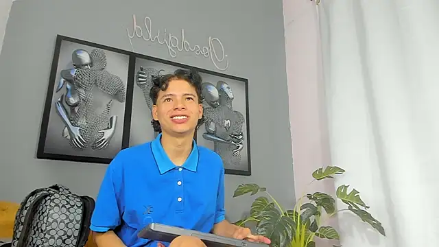 camillo virgil online show from November 2, 2025, 10:53 am