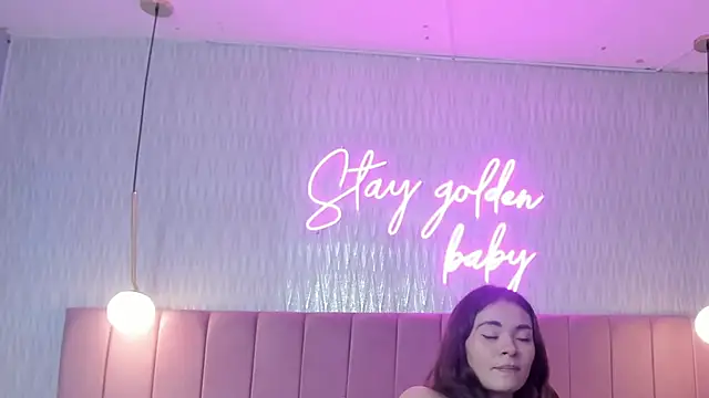 HANNA BASTIAN VC online show from November 30, 2025, 9:43 am