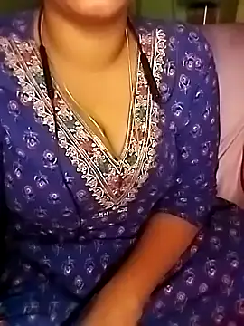 Snapshot of Dimplegirl chatting on October 28, 2025, 4:50 pm Dimplegirl online show from October 28, 2025, 4:50 pm