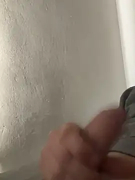 DannySastre91 online show from April 18, 2026, 11:12 am