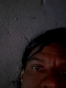 PAROQUI online show from June 6, 2026, 10:37 pm