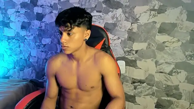 ZYZZ1312 online show from May 23, 2026, 4:11 am