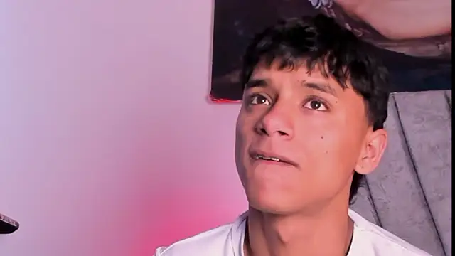 Snapshot of ZYZZ1312 chatting on January 14, 2026, 2:20 pm ZYZZ1312 online show from January 14, 2026, 2:20 pm