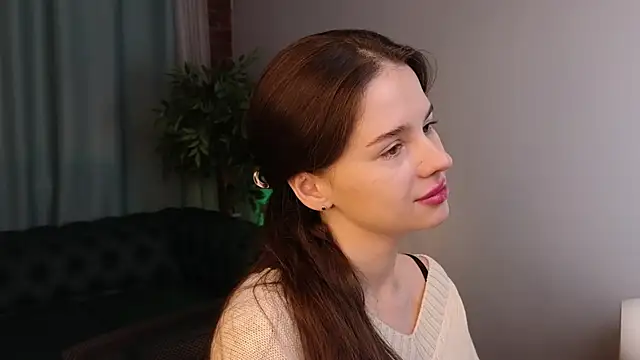 Snapshot of Olivia_Farrell chatting on November 22, 2025, 12:48 pm Olivia Farrell online show from November 22, 2025, 12:48 pm