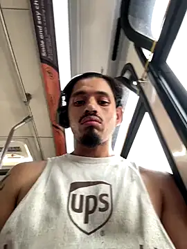 mrredcorn online show from October 9, 2025, 5:46 pm