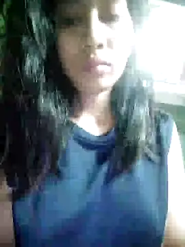 Sweet-Beerry online show from April 15, 2026, 6:23 pm