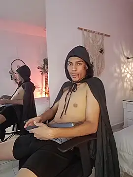 Snapshot of Adonis_WB chatting on October 18, 2025, 10:34 pm Adonis WB online show from October 18, 2025, 10:34 pm