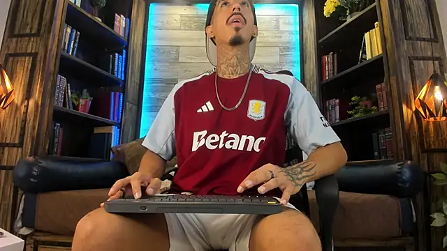 Donovan Desmond online show from October 6, 2025, 8:09 pm