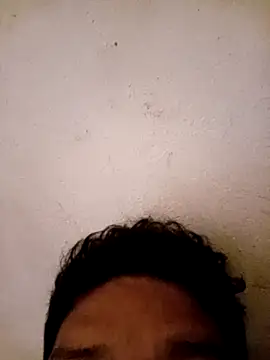 Snapshot of hendy692 chatting on October 12, 2025, 12:17 pm hendy692 online show from October 12, 2025, 12:17 pm