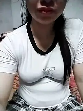 Snapshot of Mie_rose chatting on November 13, 2025, 1:42 am Mie rose online show from November 13, 2025, 1:42 am