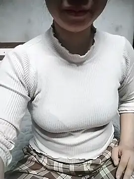 Snapshot of Mie_rose chatting on November 24, 2025, 2:00 am Mie rose online show from November 24, 2025, 2:00 am