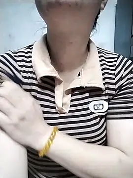 Mie rose online show from April 7, 2026, 12:23 am