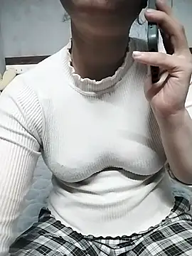 Snapshot of Mie_rose chatting on November 25, 2025, 2:12 am Mie rose online show from November 25, 2025, 2:12 am