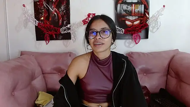 Miahotcs1 online show from February 17, 2026, 12:57 pm