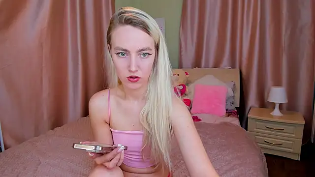 mishapallmer online show from June 5, 2026, 5:34 am