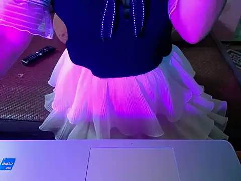 Snapshot of ahoa_Tk chatting on November 11, 2025, 5:24 am ahoa Tk online show from November 11, 2025, 5:24 am