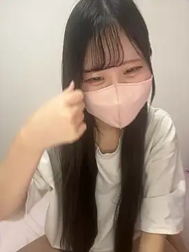 Snapshot of noa_uxu chatting on September 14, 2025, 5:08 am noa uxu online show from September 14, 2025, 5:08 am