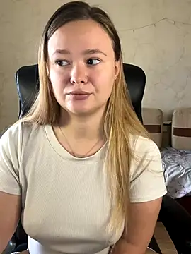 CaramelleSugar  online show from October 15, 2025, 9:17 am