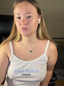 CaramelleSugar  online show from October 1, 2025, 3:38 pm