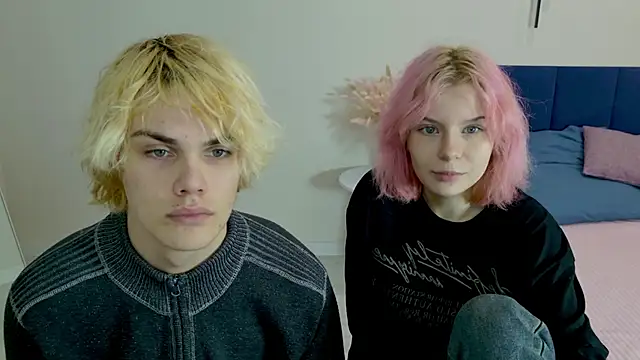 Snapshot of Bonnie_And_C1yde chatting on November 1, 2025, 5:07 pm Bonnie And C1yde online show from November 1, 2025, 5:07 pm