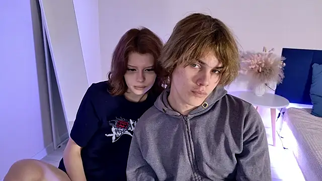 Snapshot of Bonnie_And_C1yde chatting on December 2, 2025, 5:14 pm Bonnie And C1yde online show from December 2, 2025, 5:14 pm