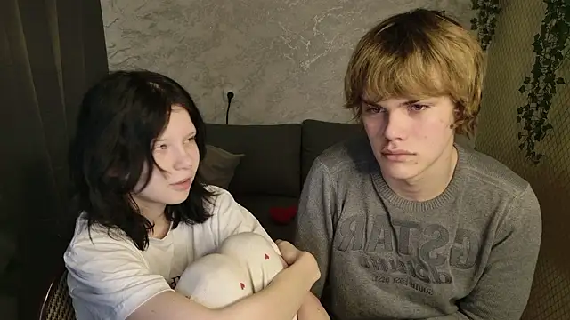 Bonnie And C1yde online show from March 16, 2026, 5:04 am